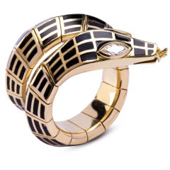 Alex Jona Anello serpente a spirale in oro giallo 18 carati con diamante bianco e smalto nero