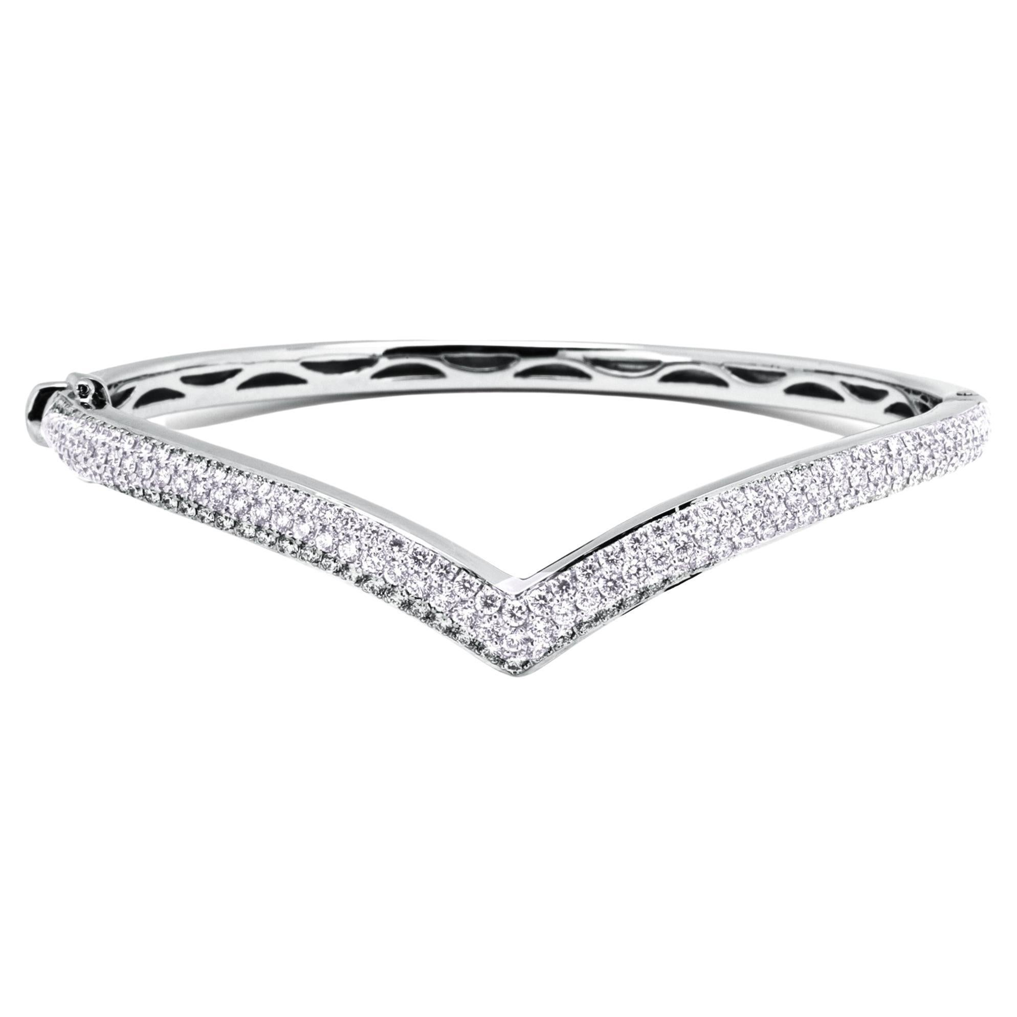 Alex Jona White Diamond Pavé 18 Karat White Gold Bangle Bracelet