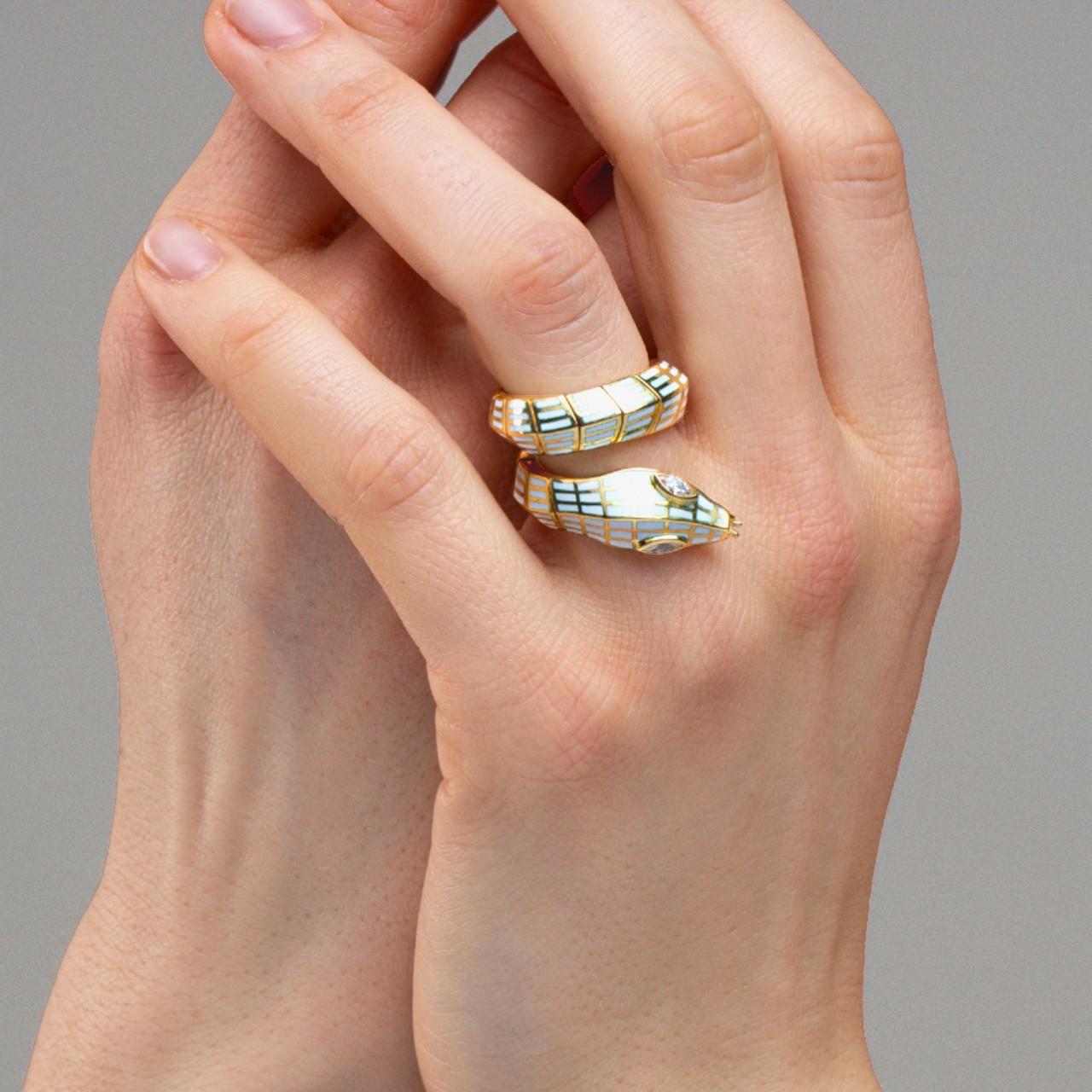 Contemporary Alex Jona White Diamond White Enamel 18 Karat Yellow Gold Coil Snake Ring For Sale