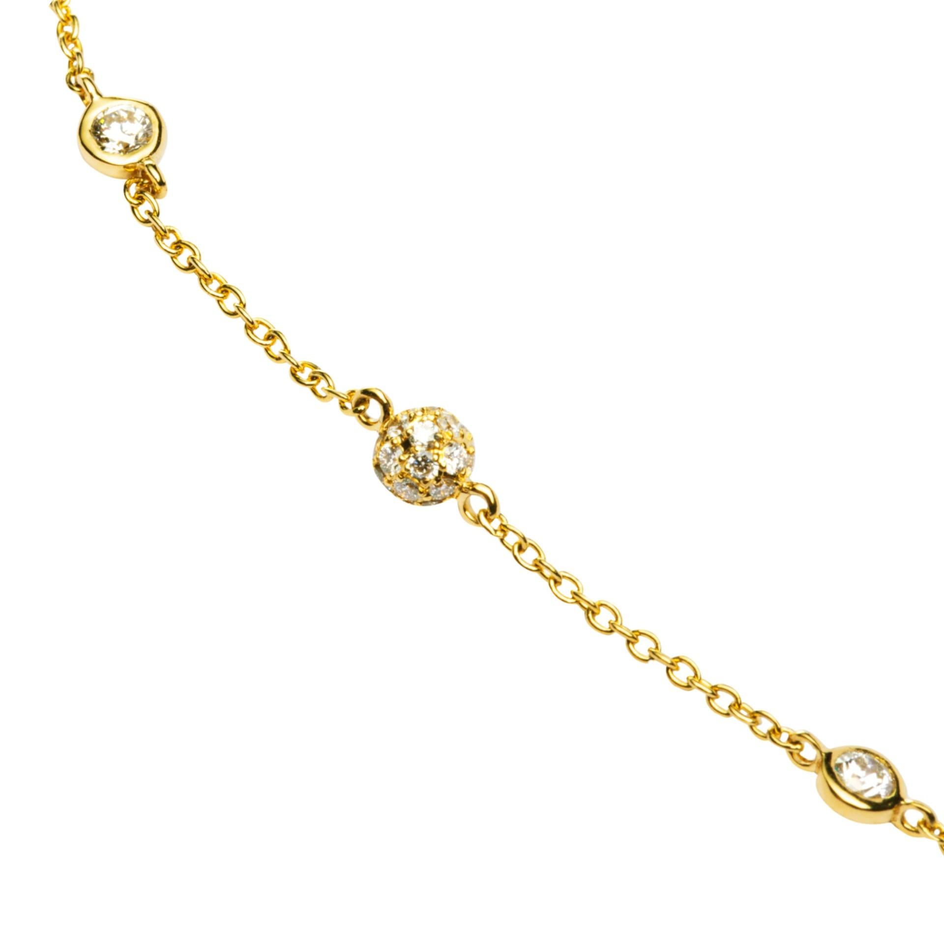 Contemporary Alex Jona White Diamonds 18 Karat Yellow Gold Chain Bracelet For Sale