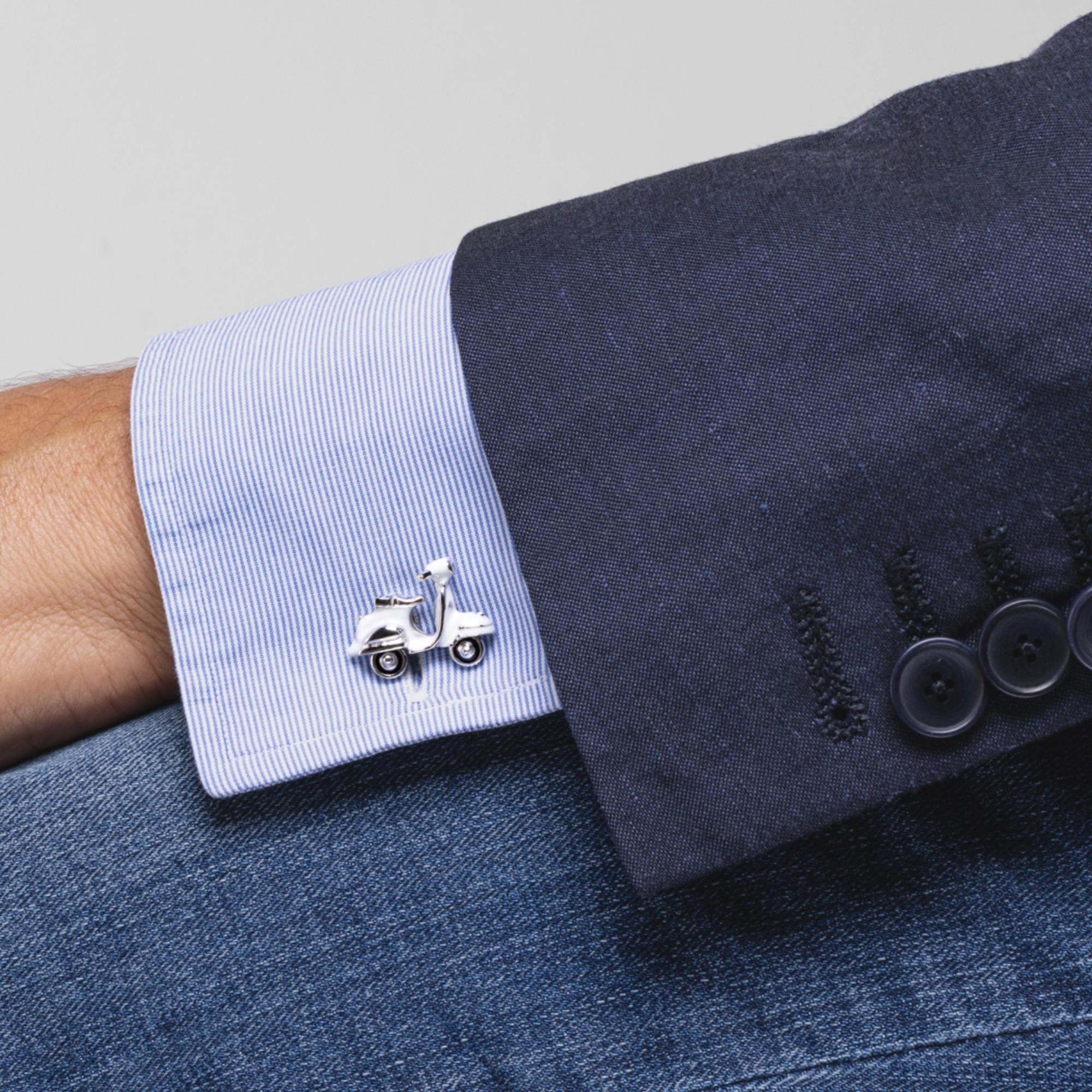 Alex Jona White Enamel Silver Scooter Cufflinks In New Condition For Sale In Lugano, CH