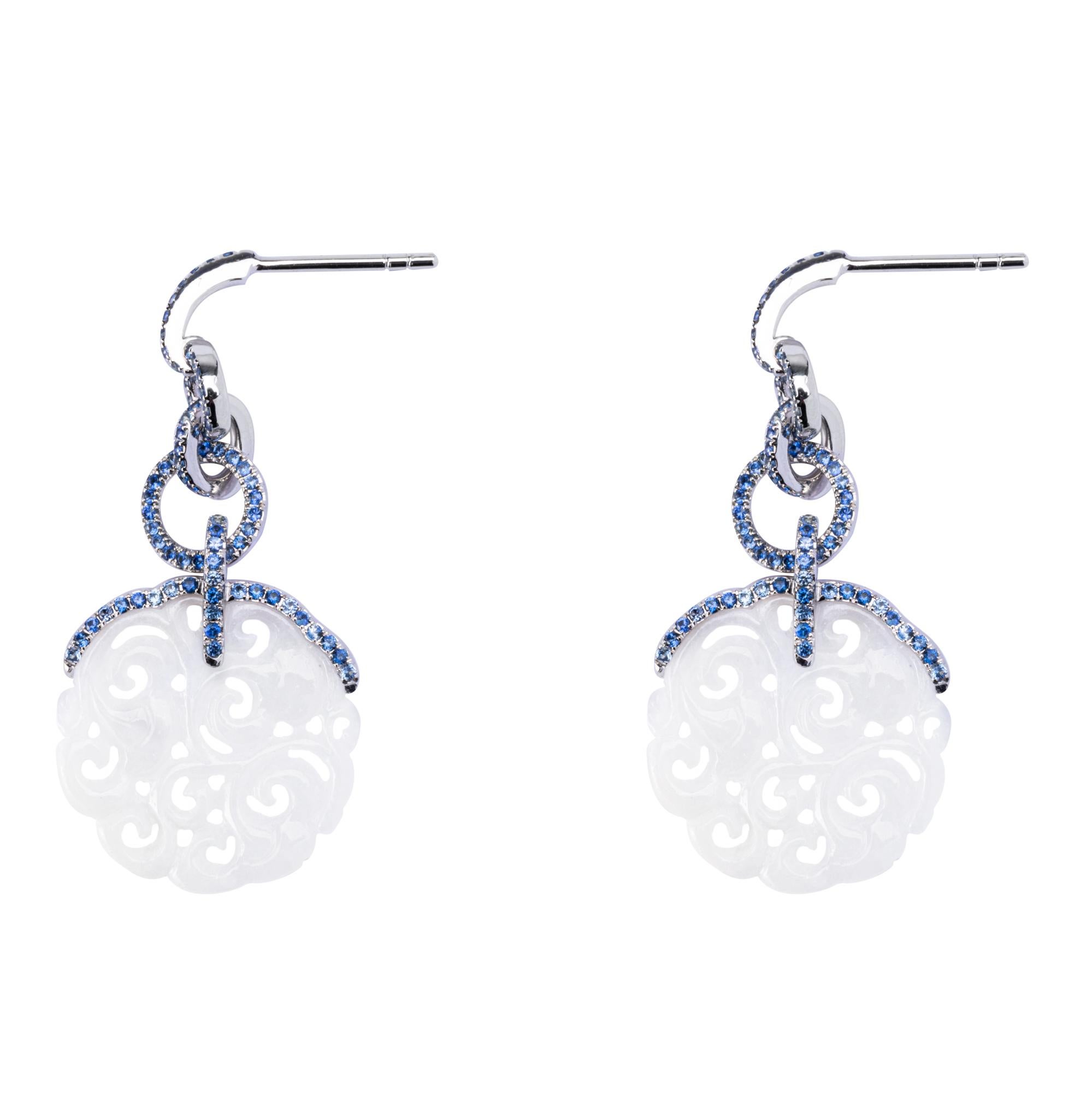 Contemporain Pendants d'oreilles Alex Jona en or blanc, jade blanc et saphir bleu en vente