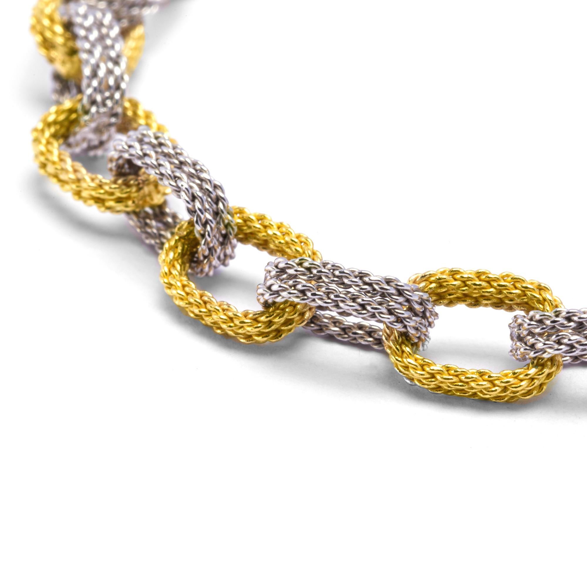 Alex Jona White & Yellow 18 Karat Gold Woven Chain Link Bracelet In New Condition For Sale In Torino, IT
