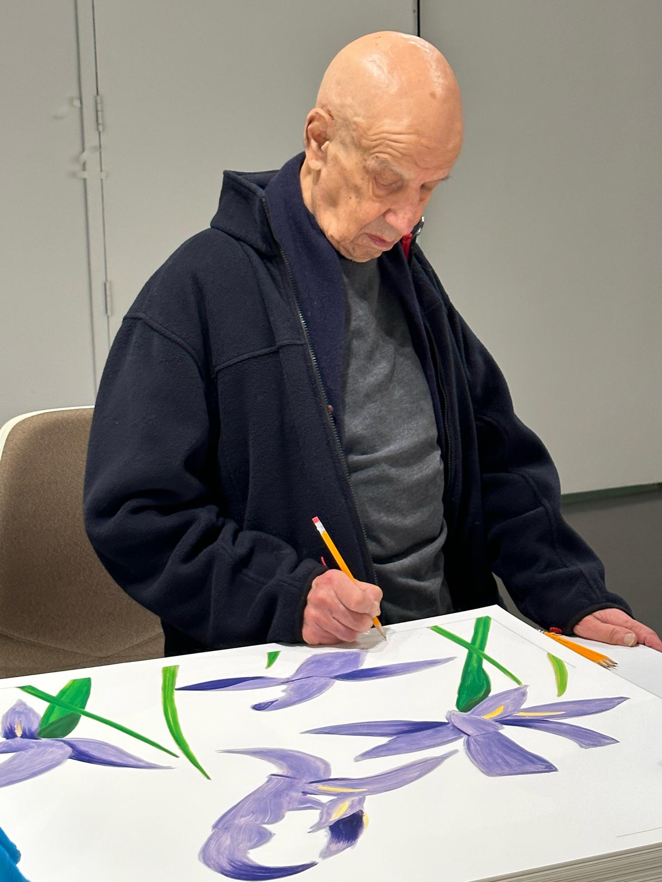 Irisen in Violett auf Weiß – Print von Alex Katz