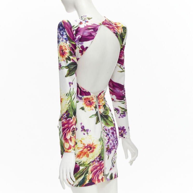 ALEX PERRY Anais white purple floral print open back wrap dress UK6 XS
Reference: AAWC/A00167
Brand: Alex Perry
Model: Anais
Collection: Runway
Material: Polyester, Elastane
Color: White, Purple
Pattern: Floral
Closure: Zip
Lining:  Fully