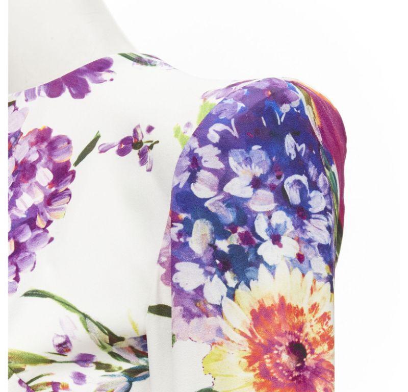 ALEX PERRY Anais blanc violet imprimé floral robe portefeuille ouverte dans le dos UK6 XS en vente 1
