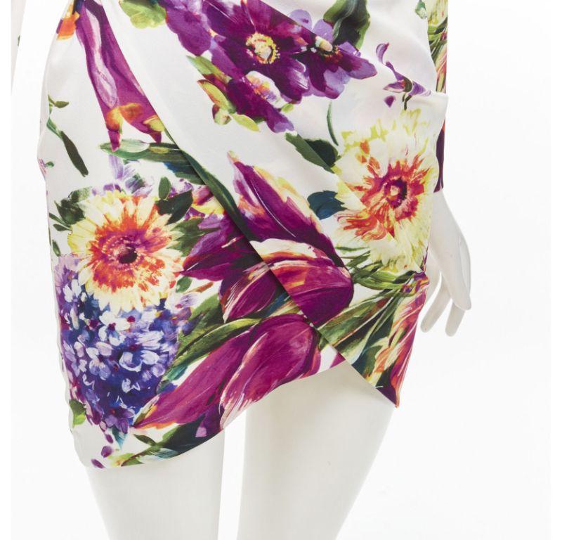 ALEX PERRY Anais blanc violet imprimé floral robe portefeuille ouverte dans le dos UK6 XS en vente 2