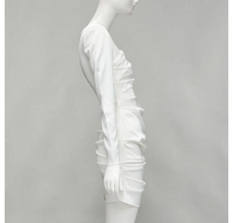 ALEX PERRY Blaze white ruched satin back zip mini cocktail dress UK6 XS In Excellent Condition For Sale In Hong Kong, NT