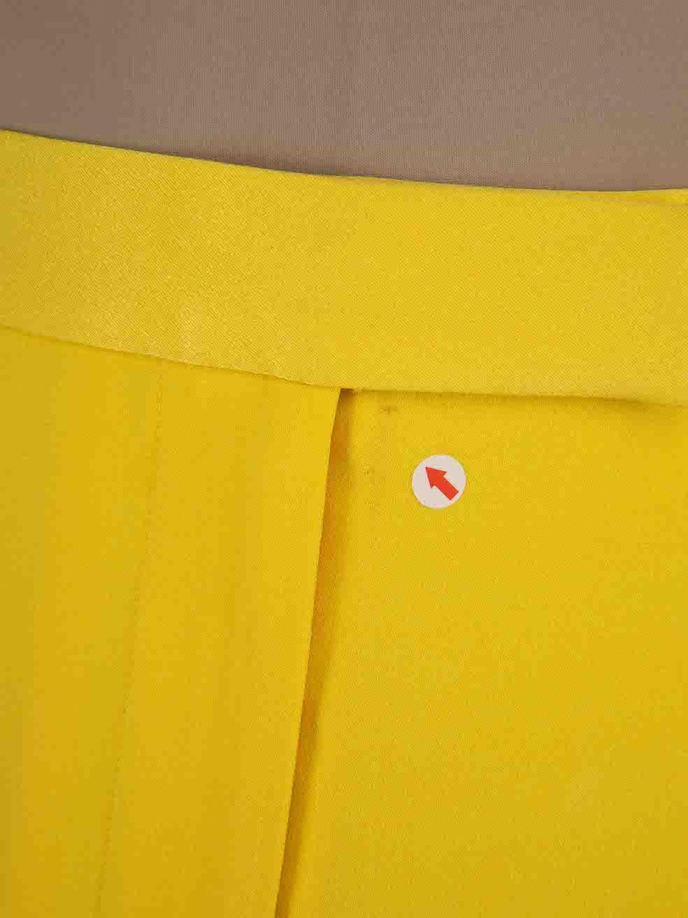 Jupe crayon midi jaune Alex Perry, taille L en vente 3