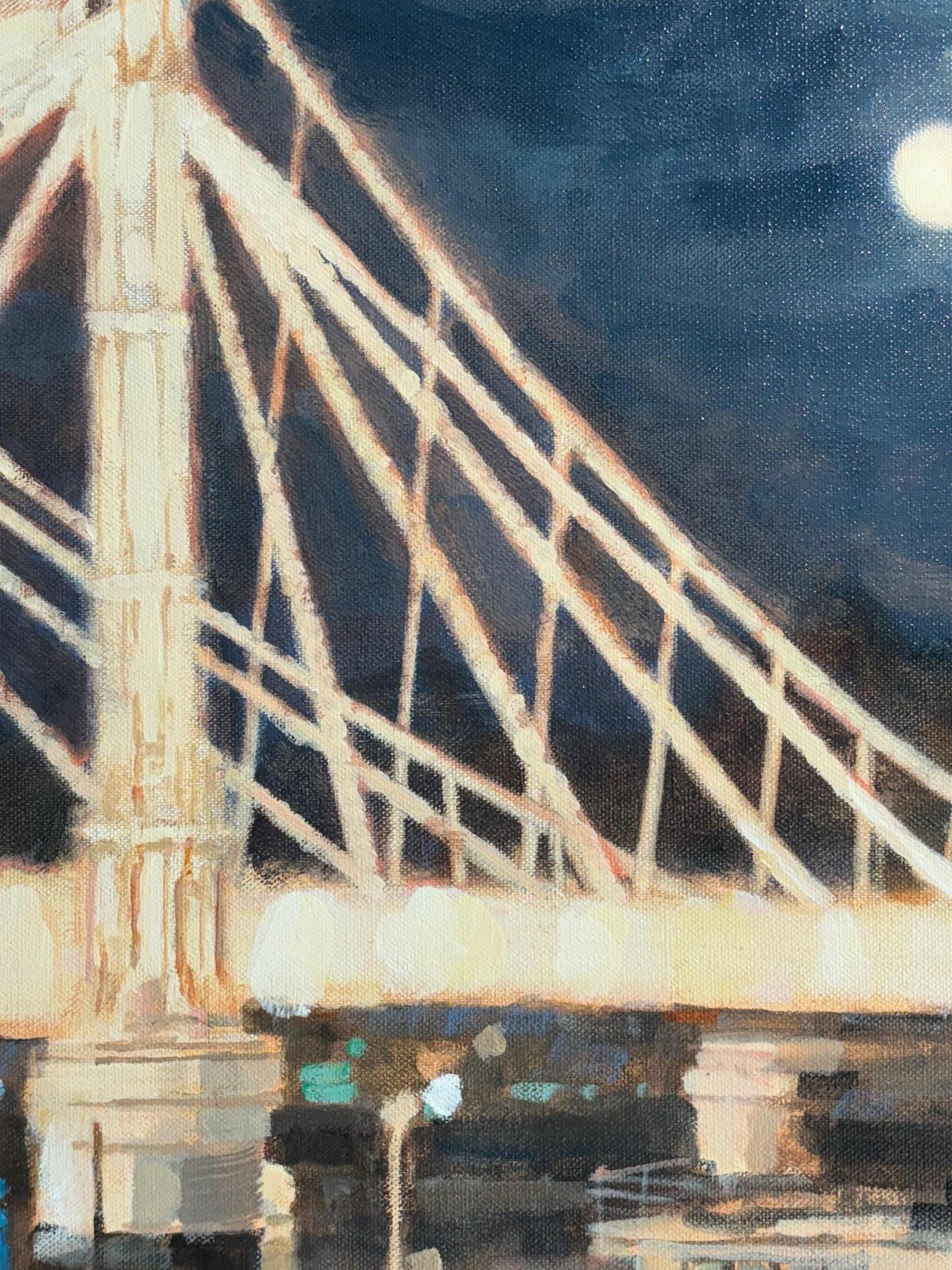 Questa eccezionale opera d'arte è attualmente in mostra e in vendita presso la Signet Contemporary Art Gallery e online.

L'Albert Bridge (Under the Hunter Moon) di Alex Rennie è un luminoso tributo a uno dei punti di riferimento più eleganti di