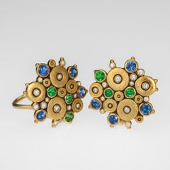Orecchini Alex Sepkus Ocean con zaffiri blu e tsavoriti verdi in oro