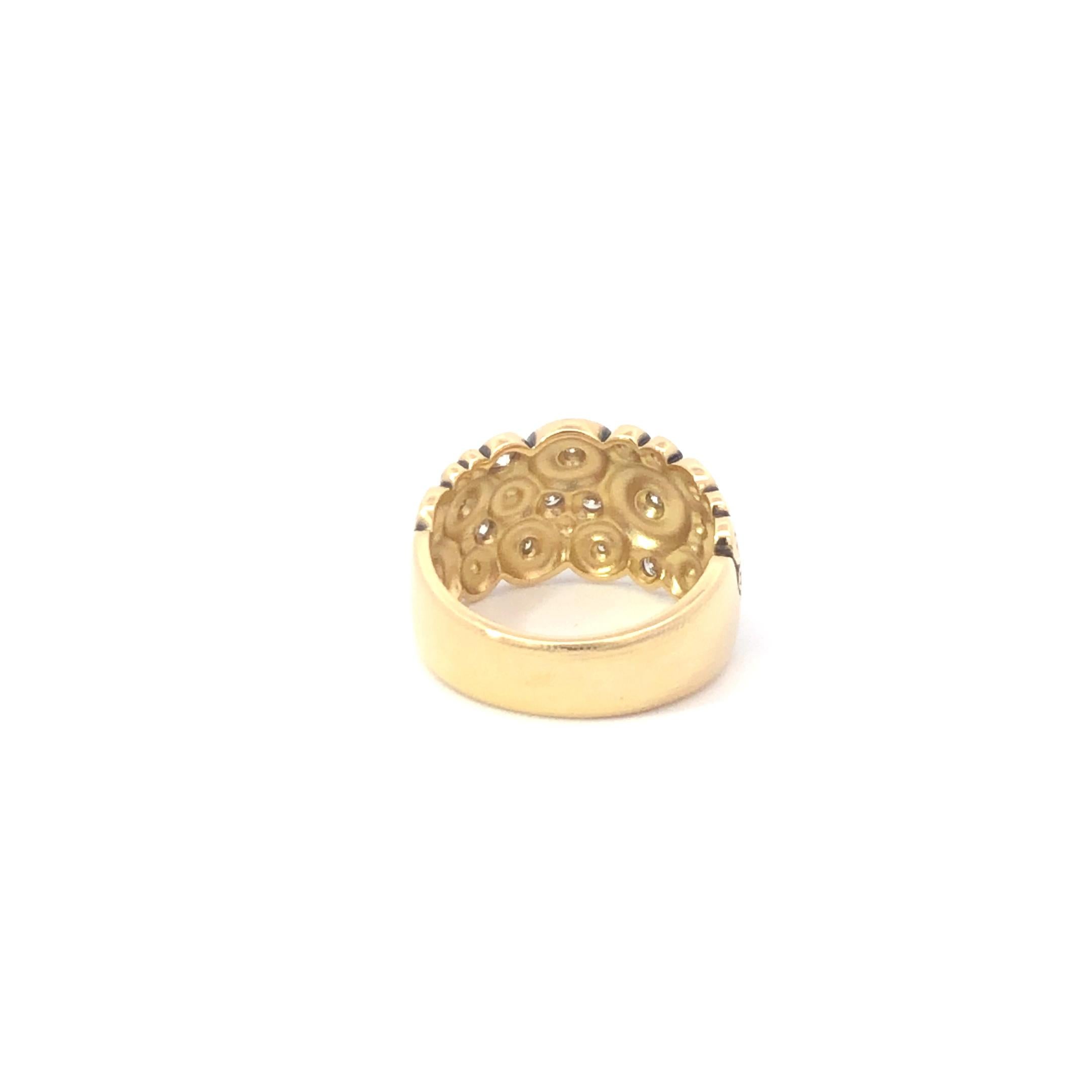 Round Cut Alex Sepkus 'Ocean' White Diamond Ring 18K Yellow Gold For Sale