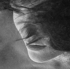 Apriel - fotografia di nudo subacqueo in bianco e nero - stampa su alluminio 38" x 46"