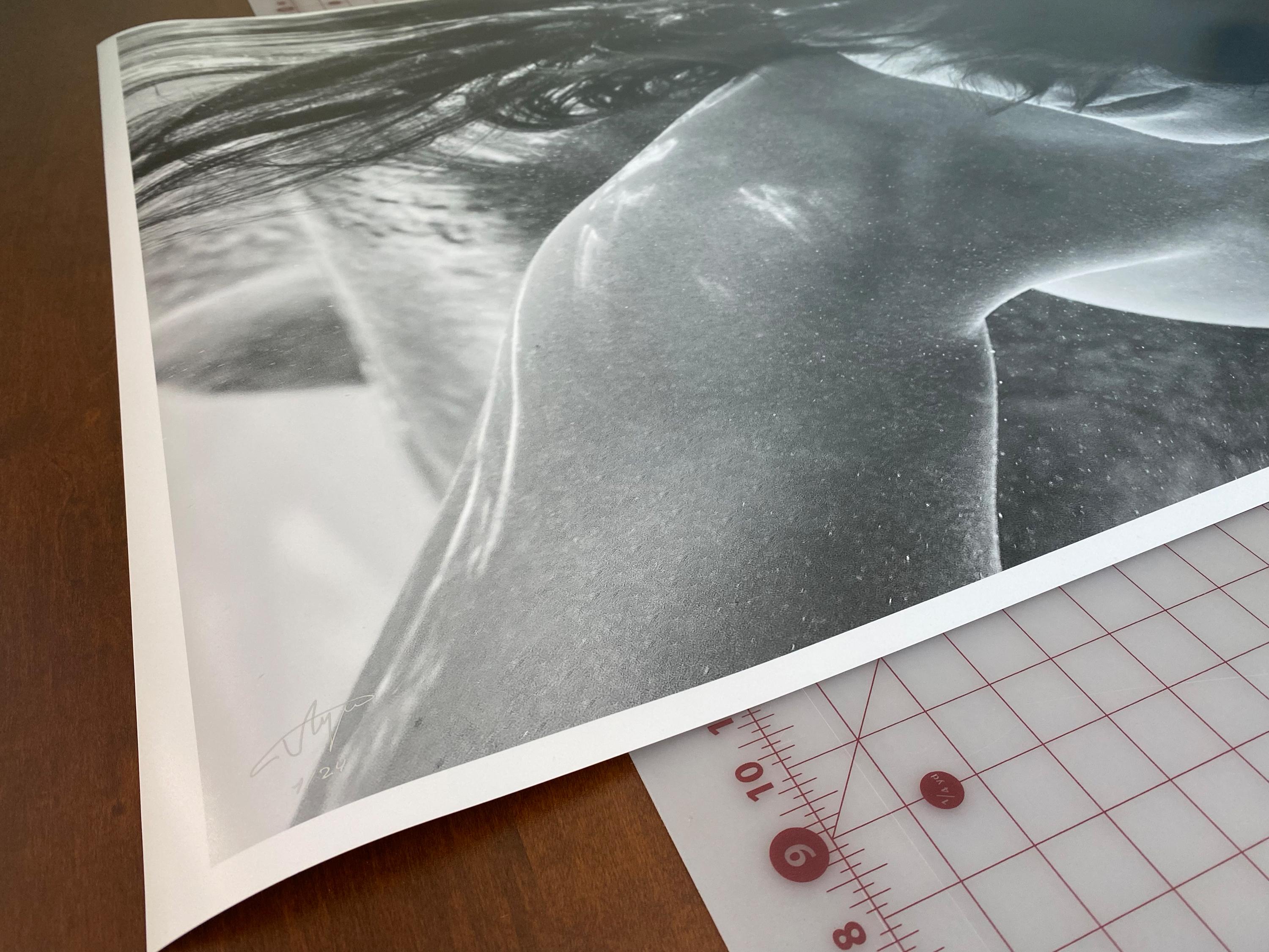 Archive - photographie sous-marine de nu en noir et blanc - pigment d'archives 35 x 43