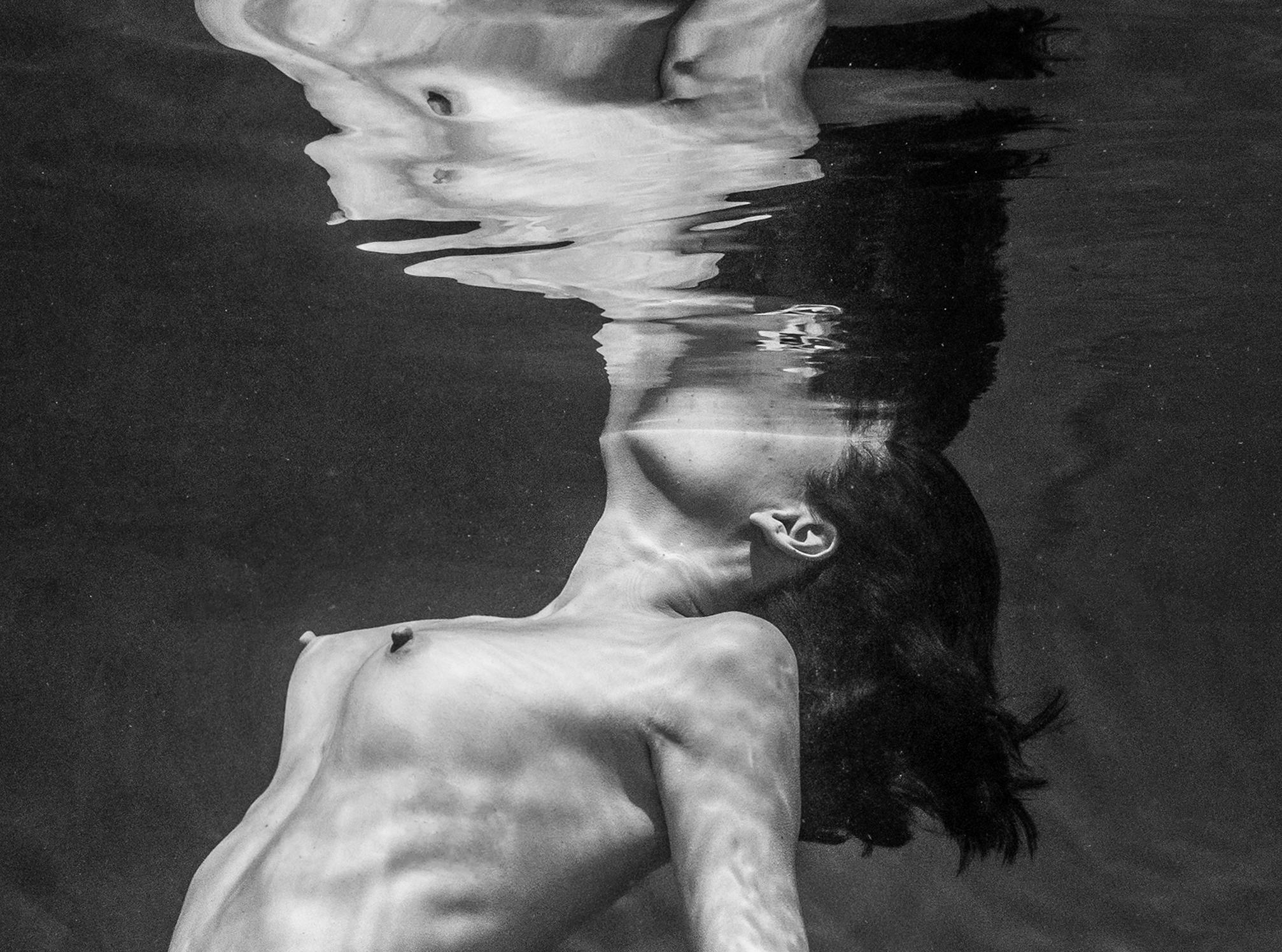 Balance - underwater nude b&w photograph - archival pigment 63х43