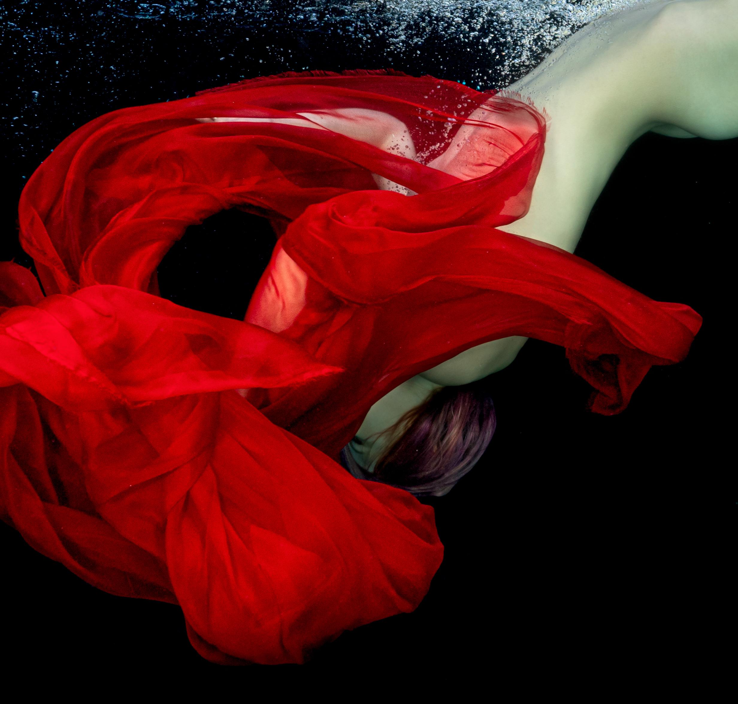 Blood Drop - underwater nude photograph - archival pigment 43 x 59