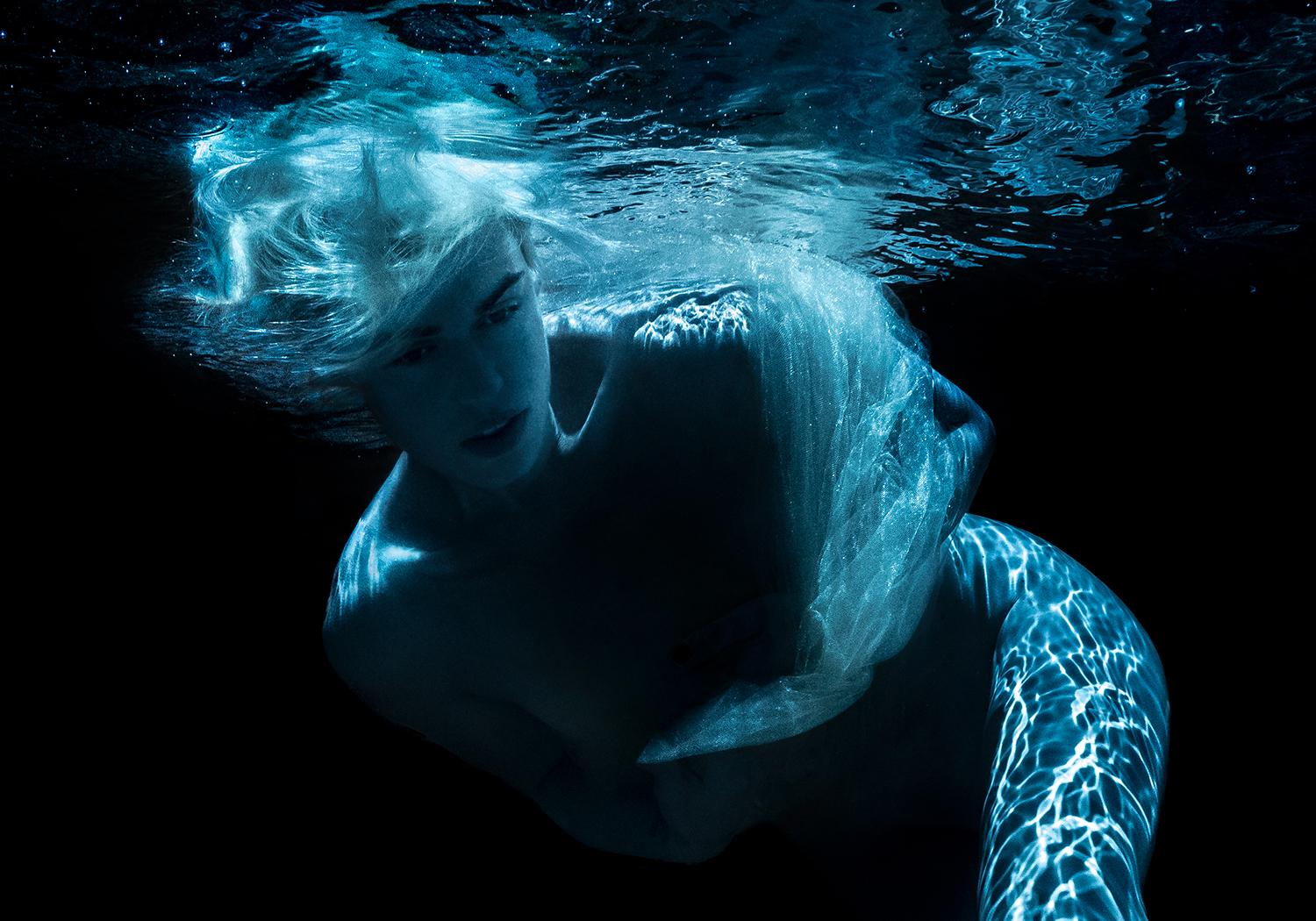 Blue Marilyn - underwater nude photograph - archival pigment print - Photorealist Photograph by Alex Sher