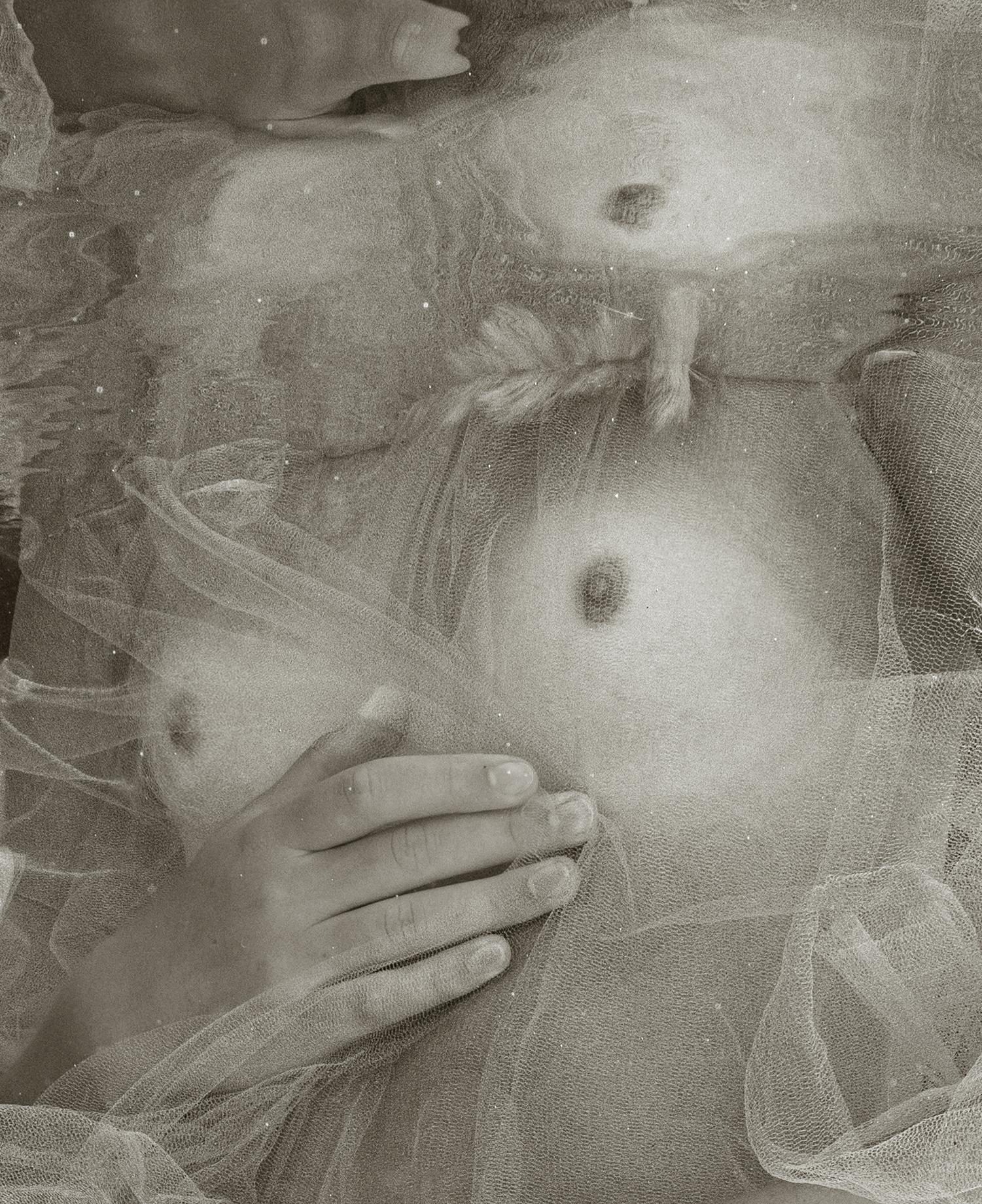 Bride - underwater black & white nude photograph - archival pigment print 35x28