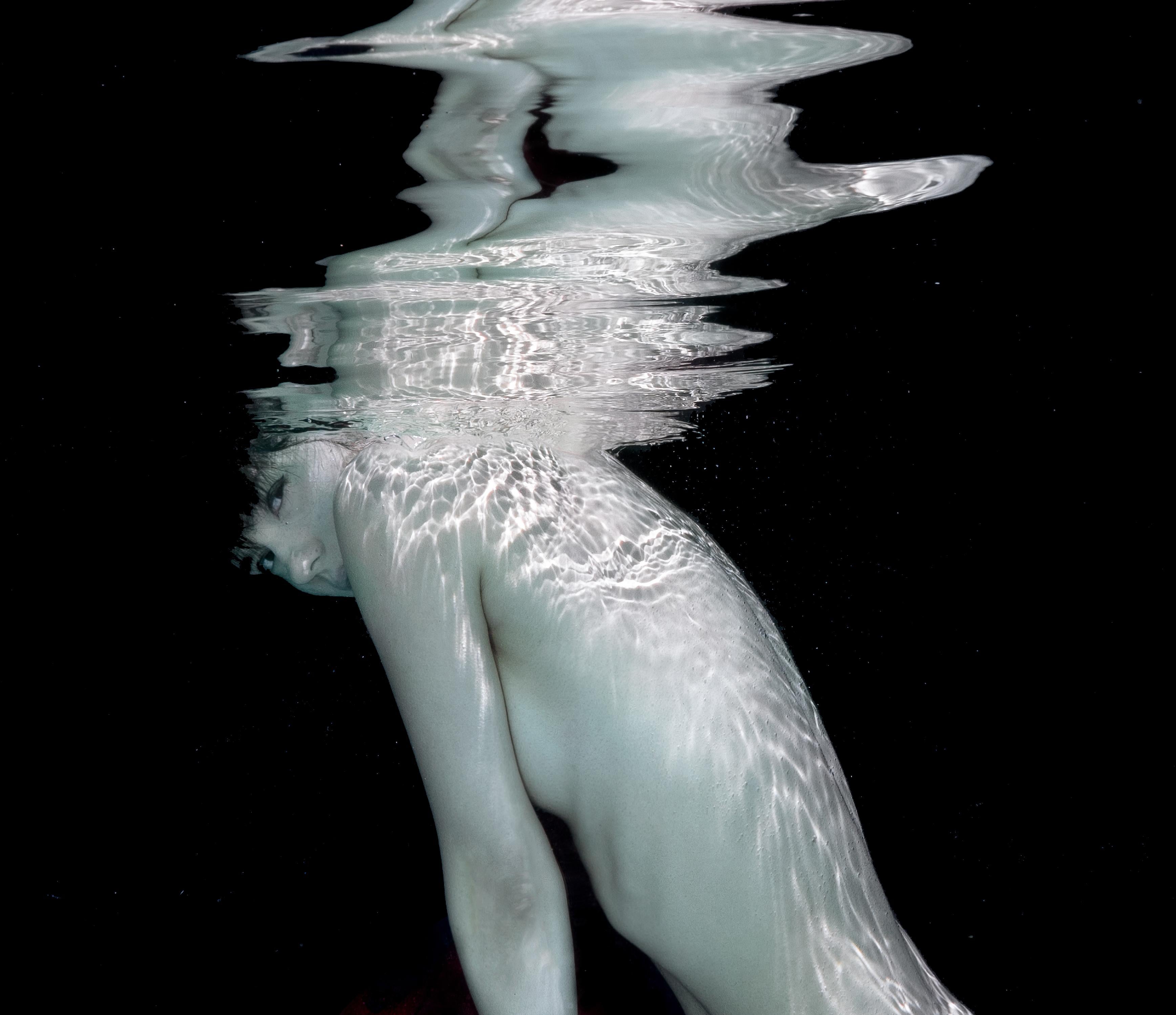 Carmen - underwater nude photograph - print on paper 23 x 23