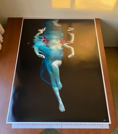 Flores danzantes - fotografía de desnudo bajo el agua - pigmento de archivo 57 x 43" (57 x 43 cm)
