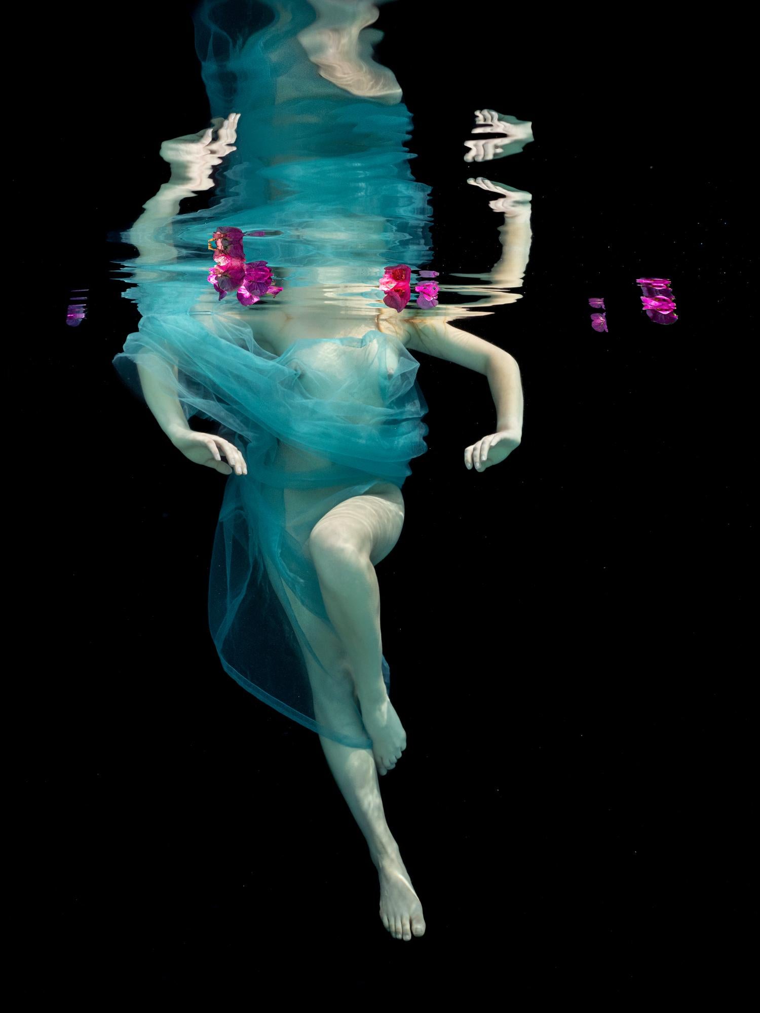 Alex Sher Figurative Photograph - Dancing Flowers - underwater nude photograph - archival pigment 48" x 36"