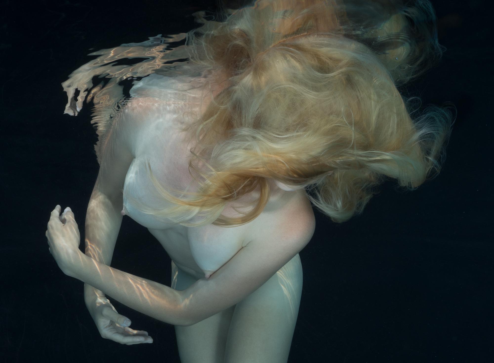 Alex Sher Figurative Photograph - Dancing Mermaid - underwater photograph - archival pigment print