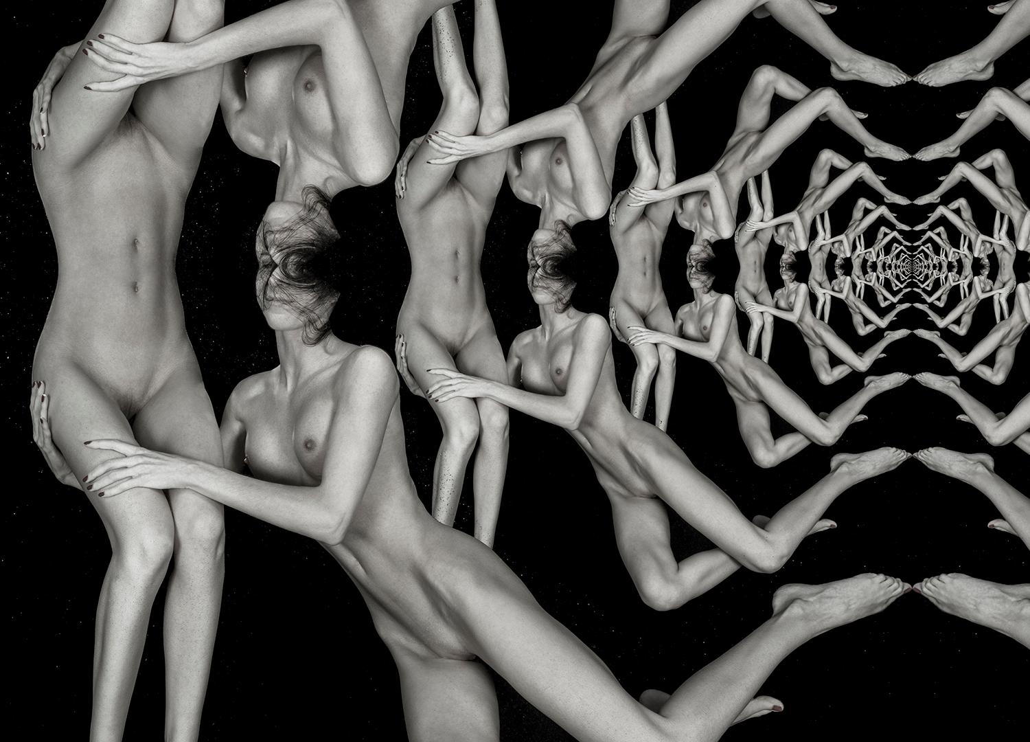 Kaleidoscope - underwater black&white nude photograph - archival print 17x23.5