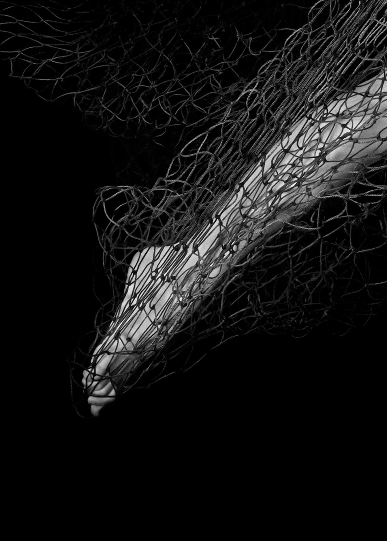 Miraculous Catch - underwater black&white nude photograph archival pigment 35x23 - Black Black and White Photograph by Alex Sher