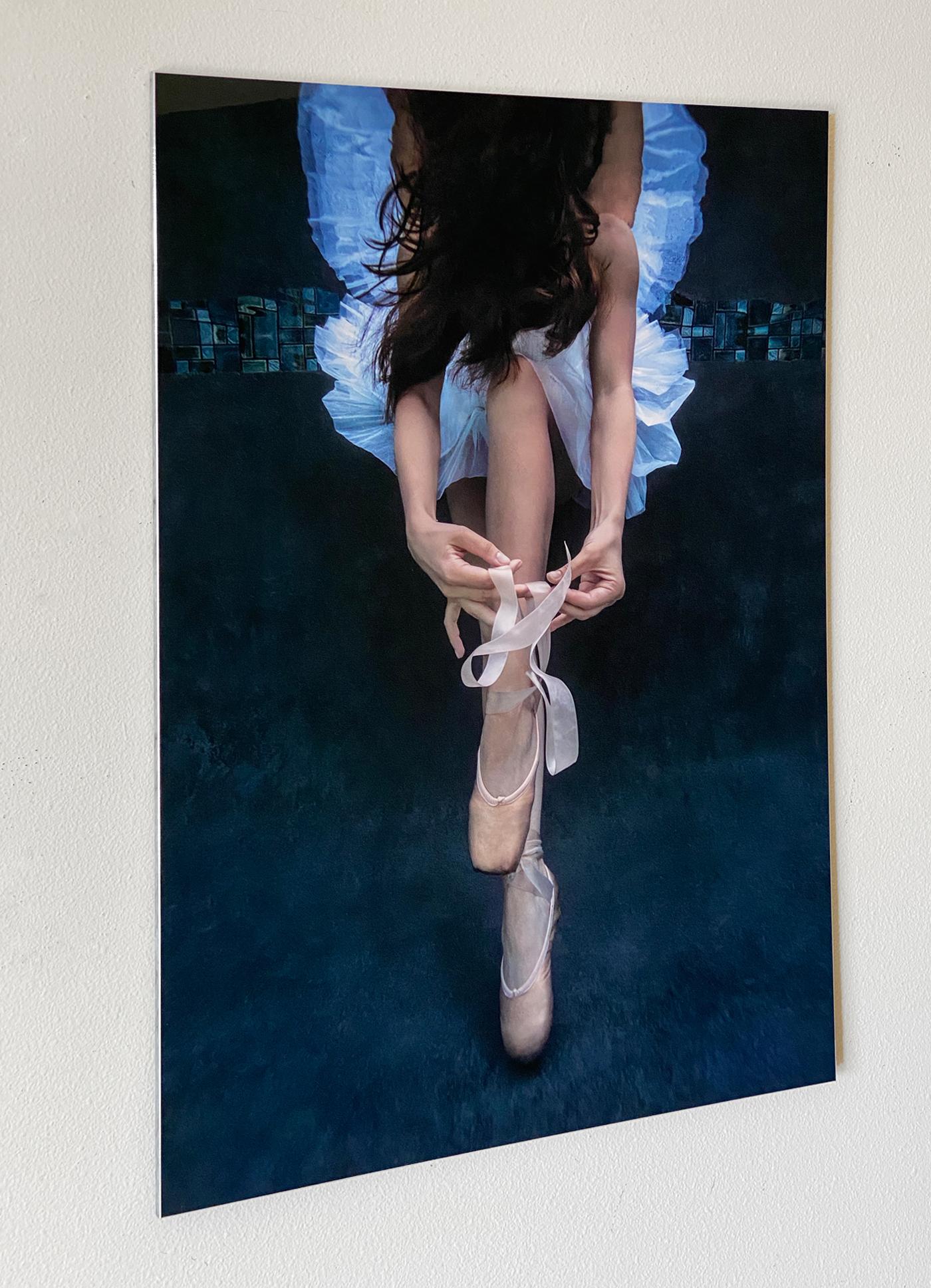 Pointe - underwater photograph - acrylic print - Contemporary Photograph by Alex Sher