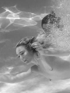 Party de piscine VI  Photographie sous-marine en noir et blanc ; impression sur papier 36 x 54