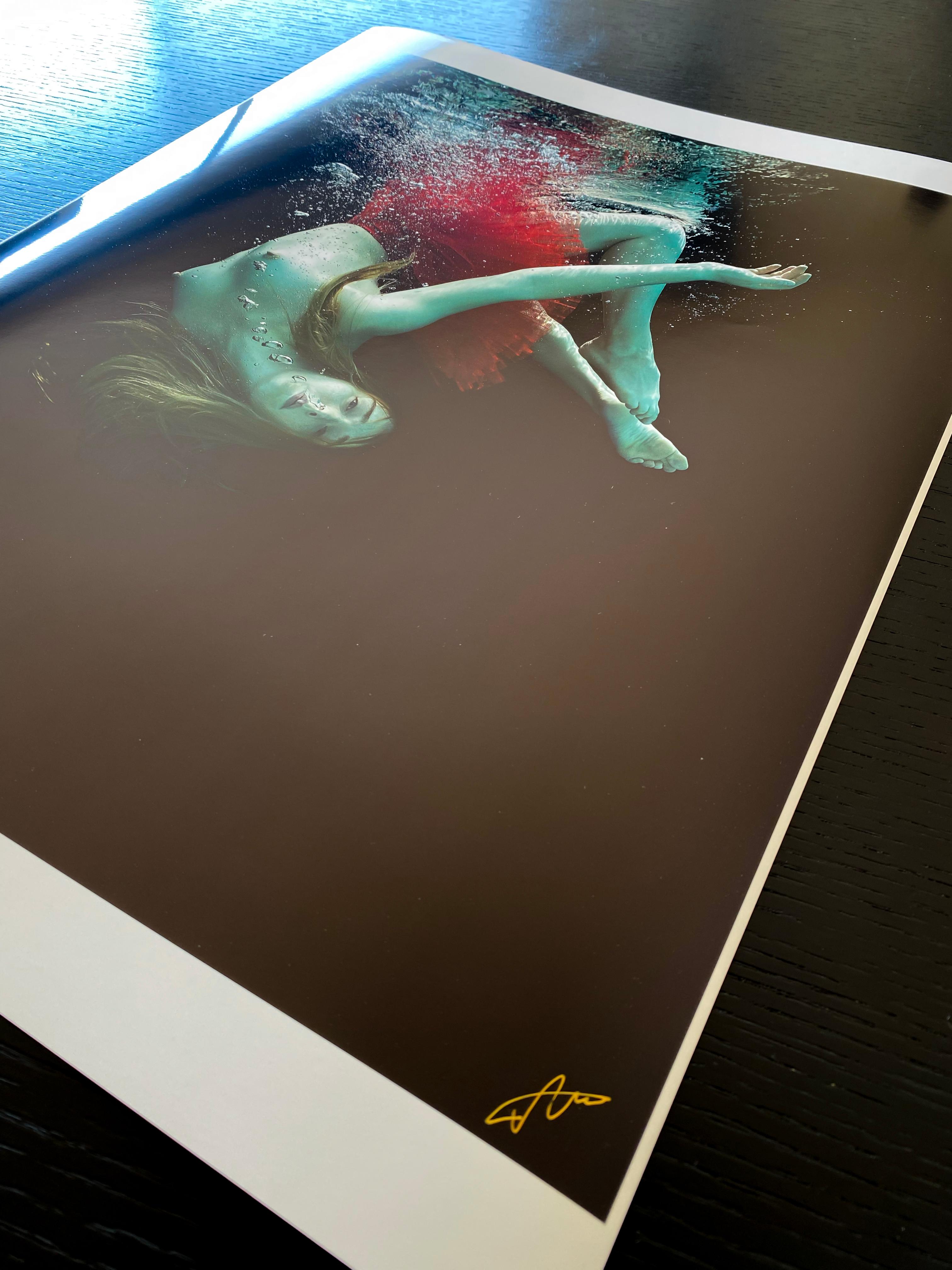 Red Pretzel - underwater nude photograph - archival pigment print 35х29