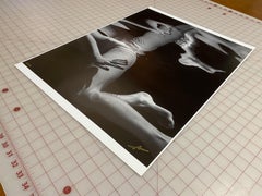 Reflexión - fotografía de desnudo bajo el agua - impresión de pigmento de archivo