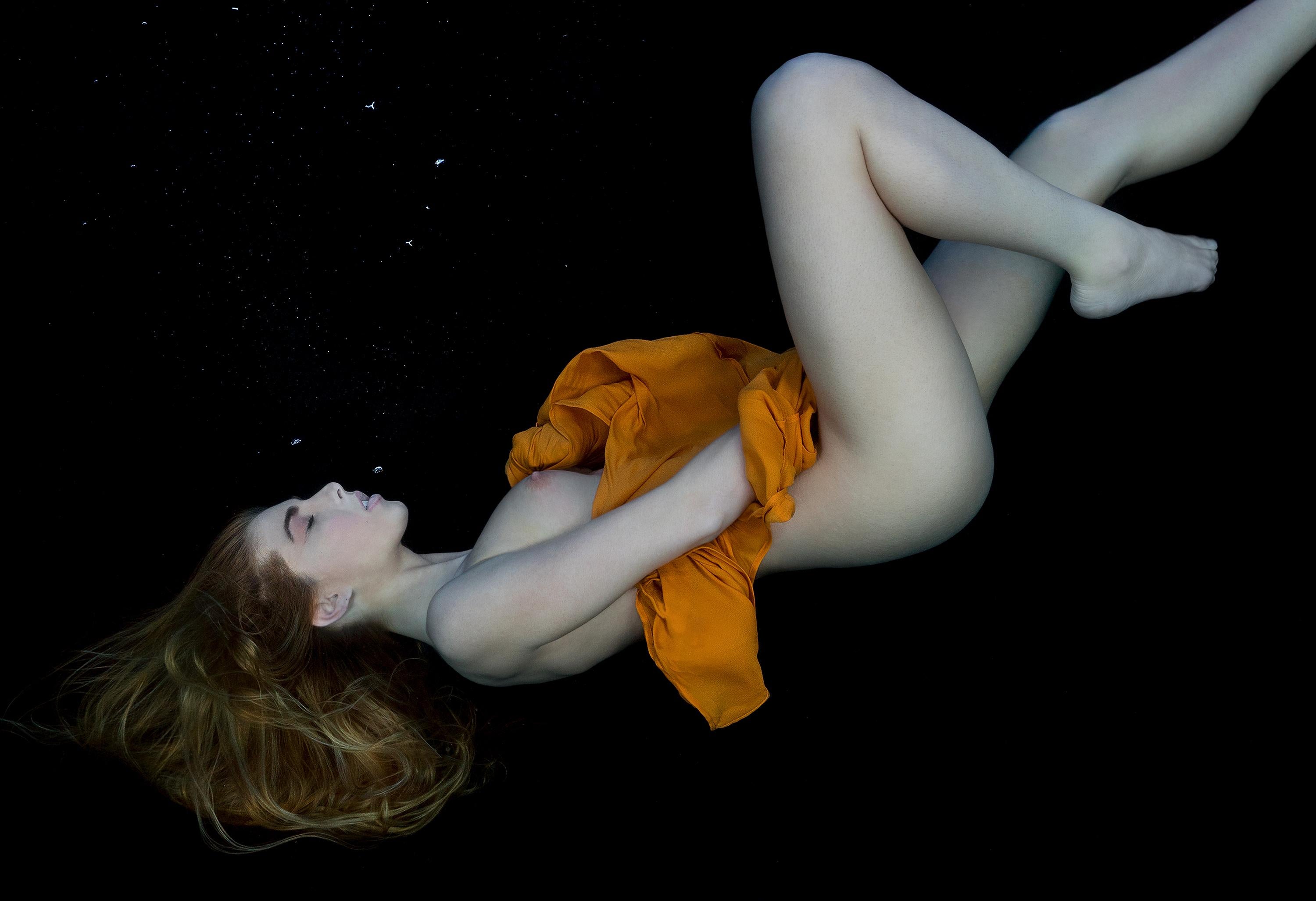 Secret Dreams – Aktfotografie im Unterwasser – Pigment im Archiv 16