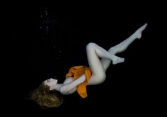 Sueños secretos - fotografía de desnudo bajo el agua - pigmento de archivo 16" x 23