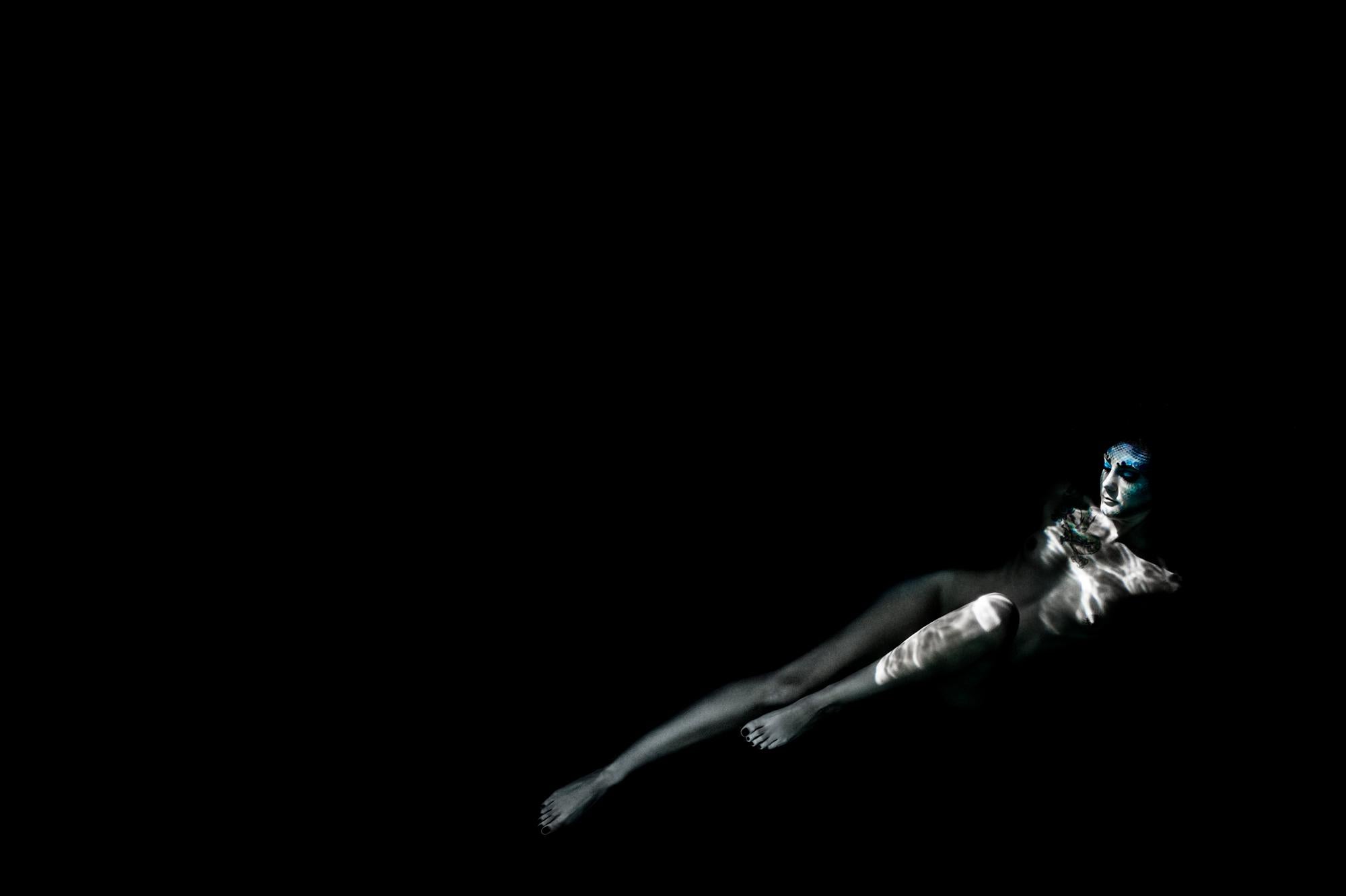 Sirena d Milo - Unterwasser-Nacktfotografie - Druck auf Aluminium