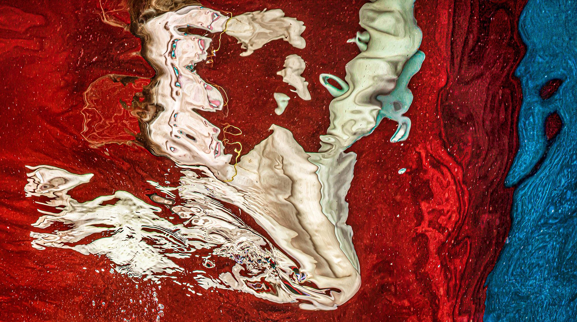 Alex Sher Color Photograph - Surprise - underwater photograph from series REFLECTIONS - acrylic 27x48