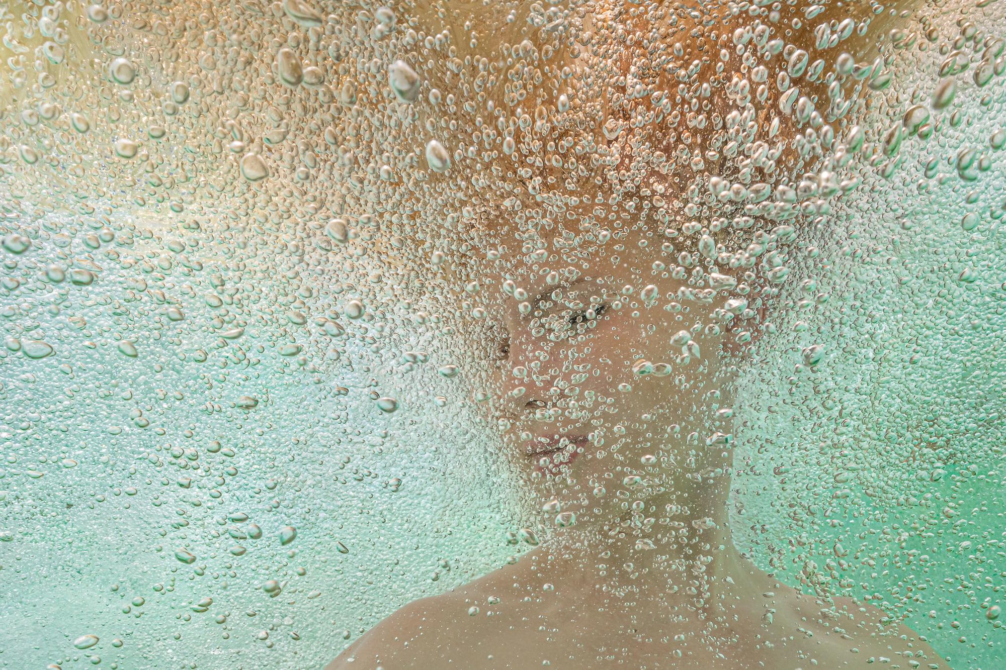 Alex Sher Color Photograph - Sweet Champagne - underwater photograph - archival pigment print 18 x 24"