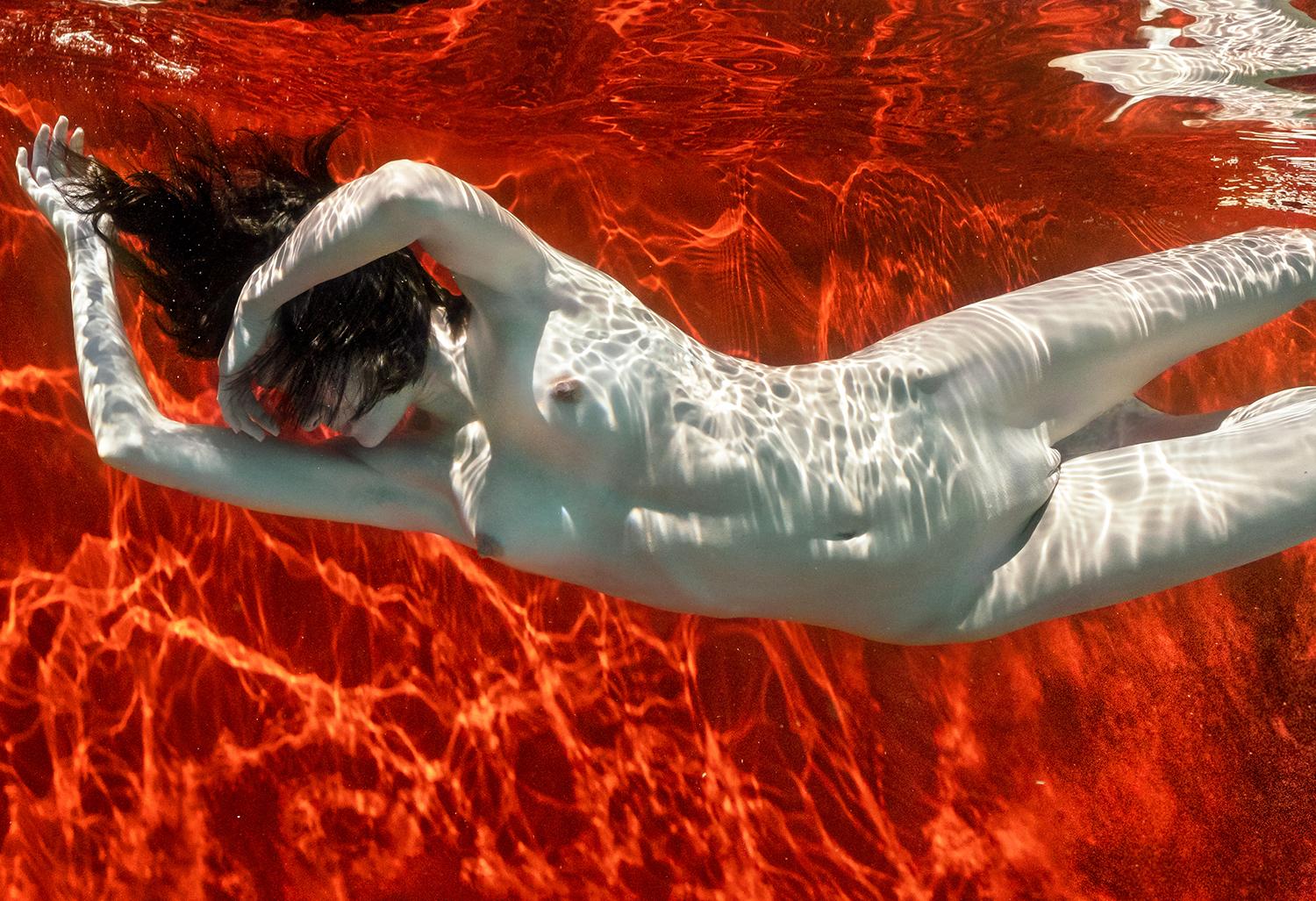 The Lust - photographie de nu sous-marin - tirage pigmentaire d'archives 35