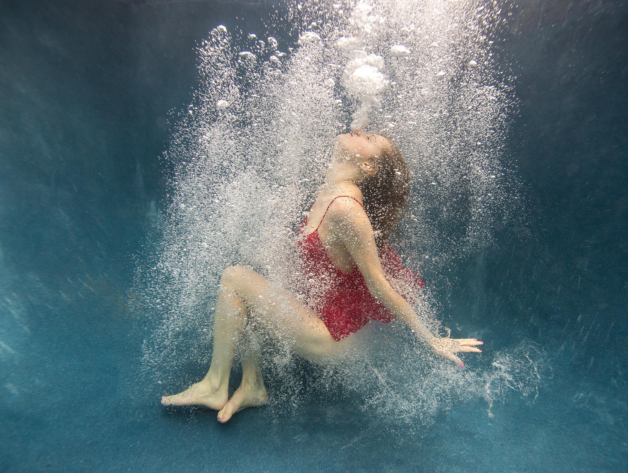 Alex Sher Figurative Photograph - The Turn - underwater photograph - archival pigment print 18x24"