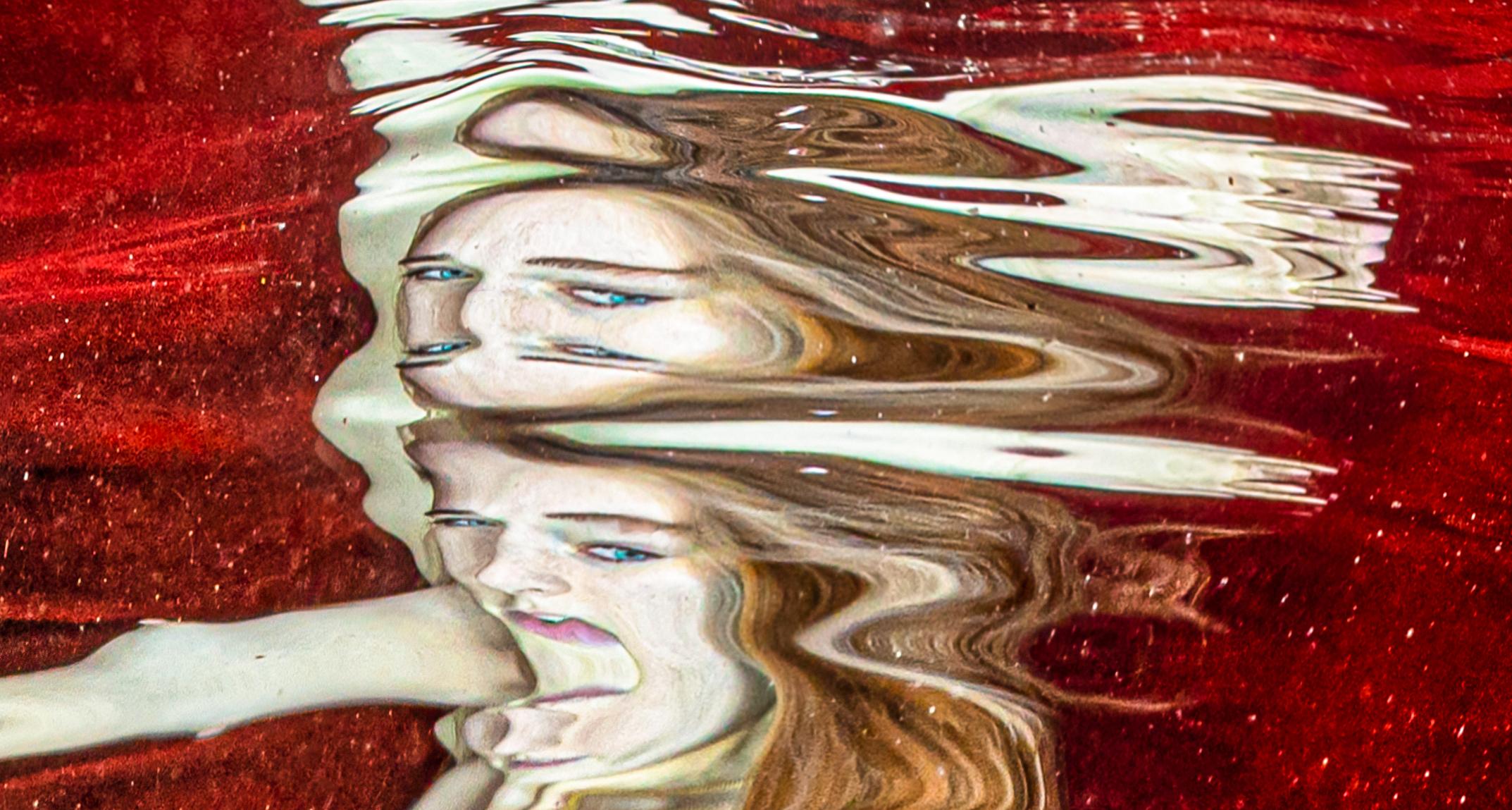 The Trouble - fotografía submarina - impresión acrílica 28 x 48