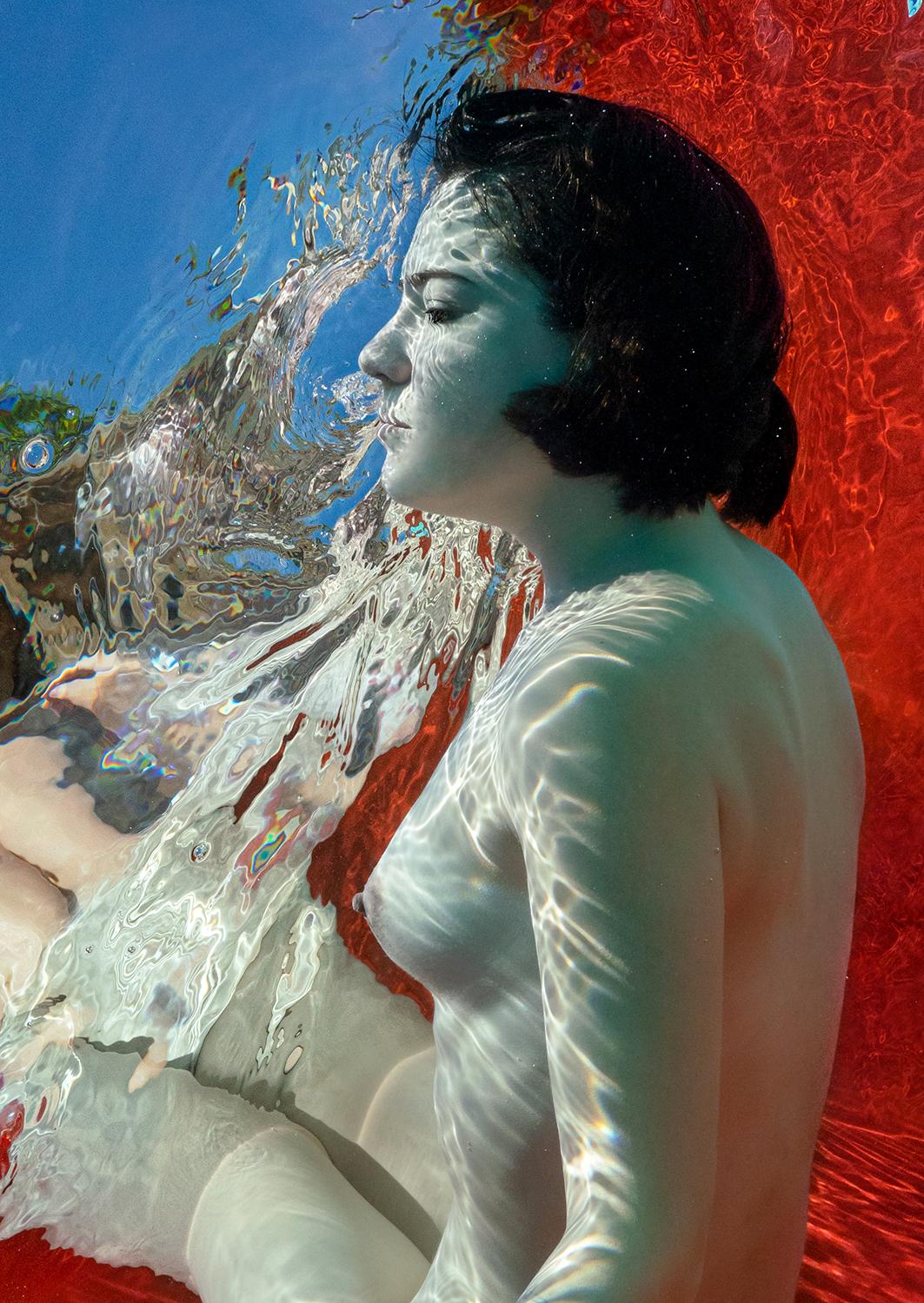 Wonderland II - Unterwasser-Aktfotografie - Archivalischer Pigmentdruck 23,5
