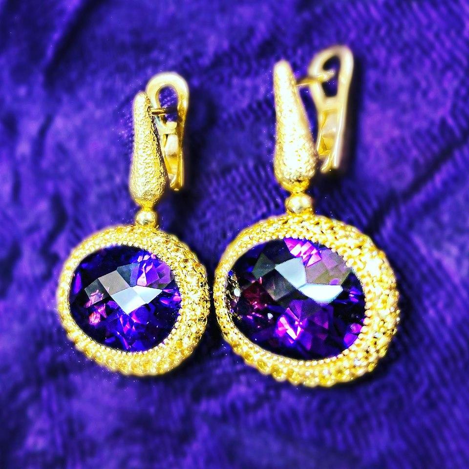 Alex Soldier Amethyst Sapphire Gold Drop Textured Earrings One of a Kind In New Condition For Sale In New York, NY