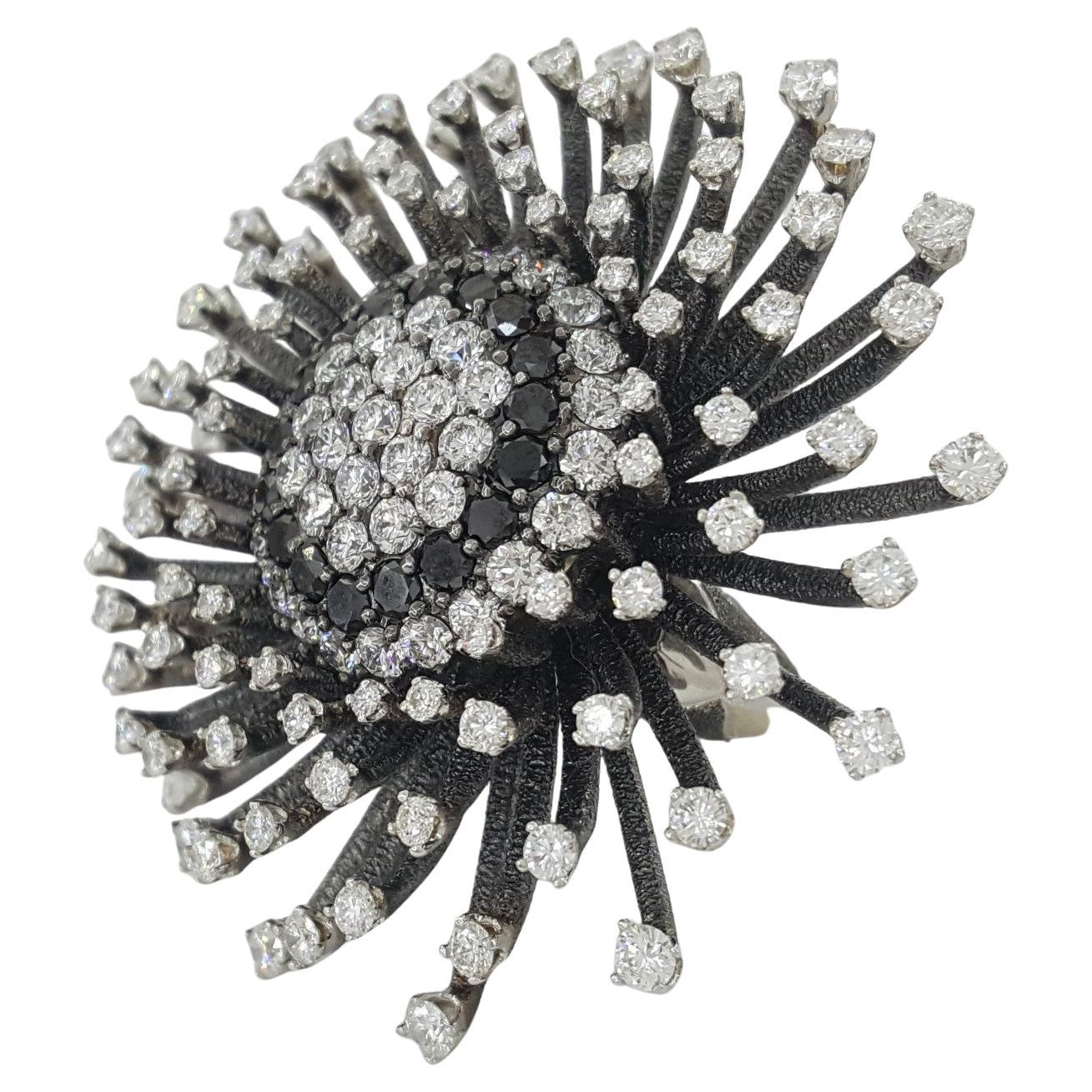 Alex Soldier “Astra” Convertible Statement Ring in 18K Gold — 11.5 Carats White For Sale