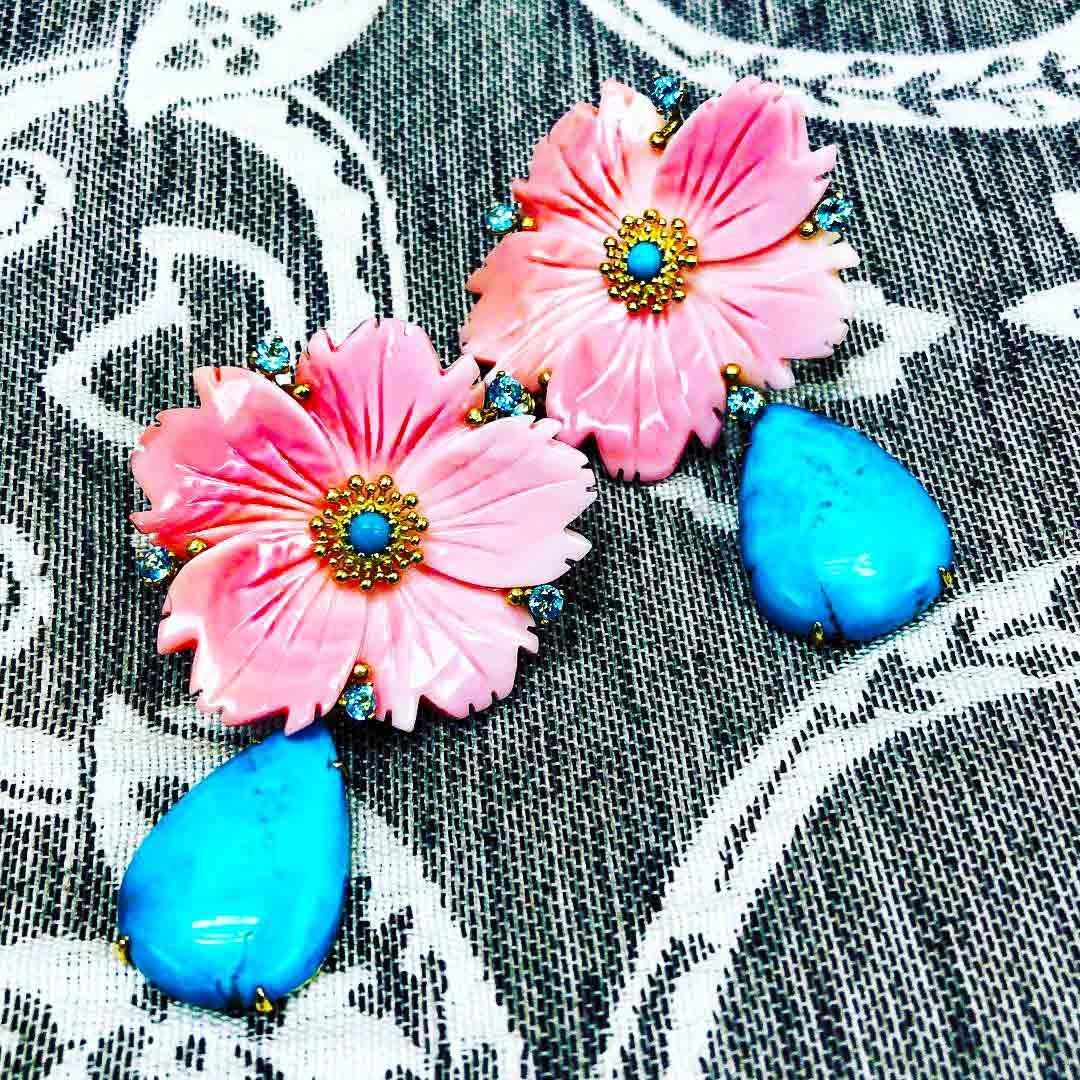 Alex Soldier Pendientes convertibles de nácar tallado Turquesa Topacio Oro en venta 3