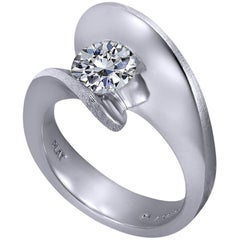 Alex Soldier Dance of Life, anello di fidanzamento in platino con diamante, realizzato a NYC