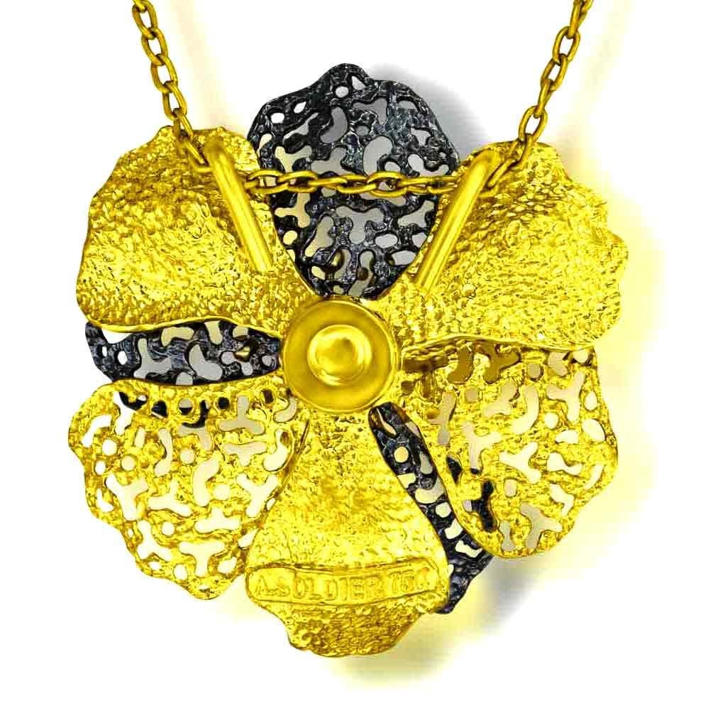 Contemporary Alex Soldier Diamond 18 Karat Gold Textured Baby Coronaria Pendant Necklace