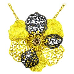 Alex Soldier Diamond 18 Karat Gold Textured Baby Coronaria Pendant Necklace