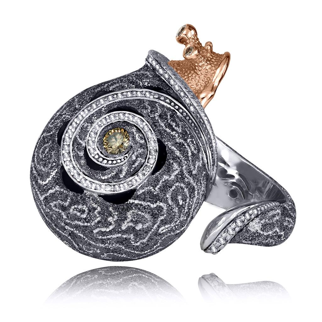 Alex Soldier Diamond 18k Gold Sterling Silver Hand-Textured Codi the Snail Ring In New Condition In New York, NY