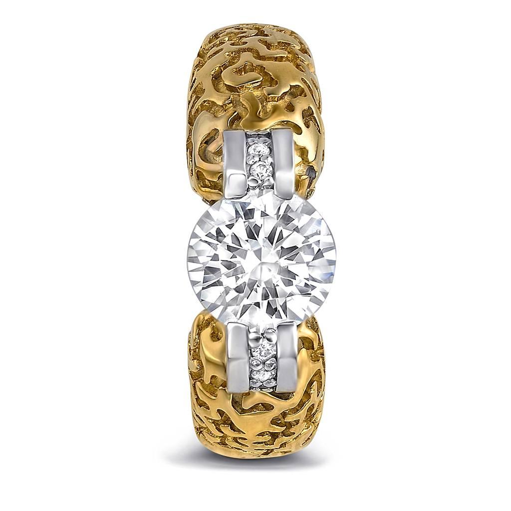 La colección Lirio de Alex Soldier está dedicada al amor que es tan puro y bello como una flor de lis. Cada anillo tiene un engaste invisible y una forma únicos. Como suspendida en el aire, la piedra central es visible desde todos los lados y está
