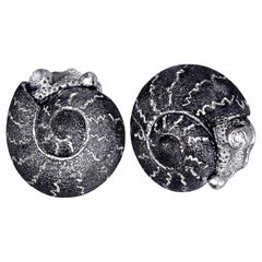 Alex Soldier Diamond - Orecchini a chiocciola in argento 925 con texture